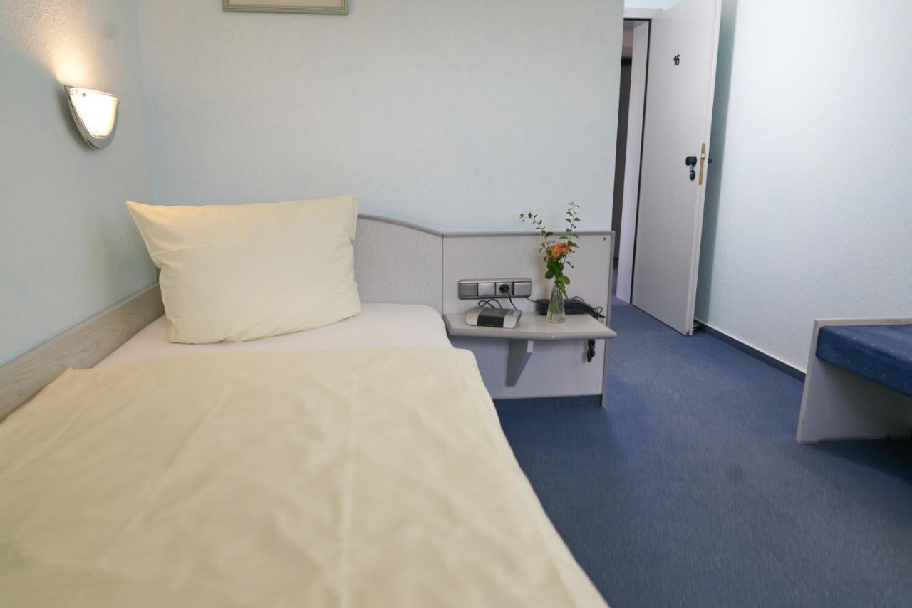 Landgasthof Fleischhauer Homberg  Bagian luar foto