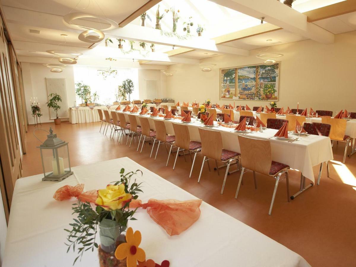 Landgasthof Fleischhauer Homberg  Bagian luar foto