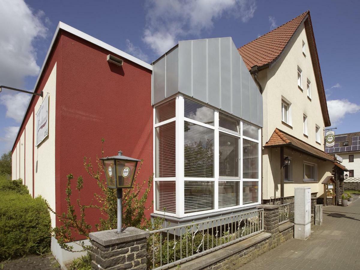 Landgasthof Fleischhauer Homberg  Bagian luar foto